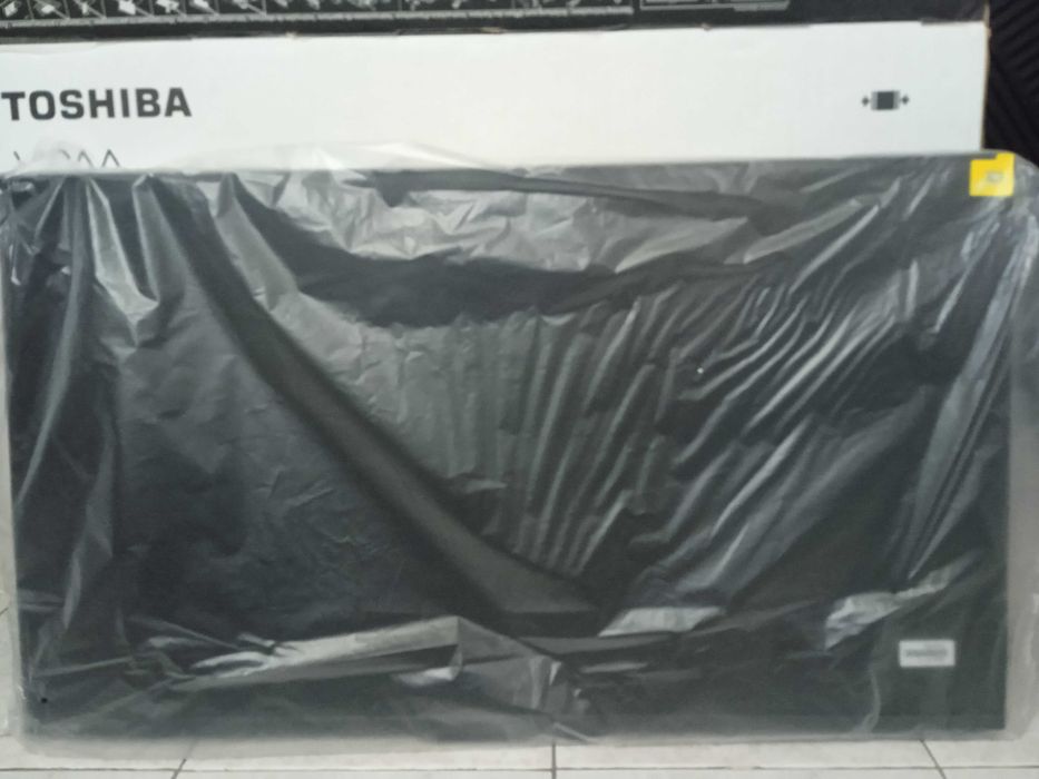 Smart TV Toshiba VIDAA 40" (Peças)