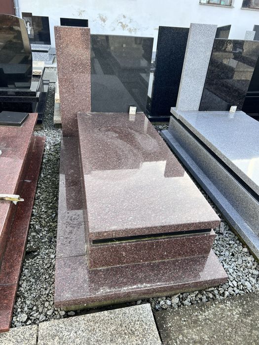 nagrobek granit polski