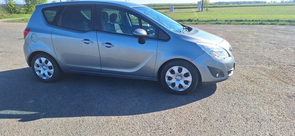Opel meriva 1.4 gaz 2010r