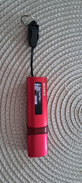 mp3 Sony NWZ-B183F z radiem