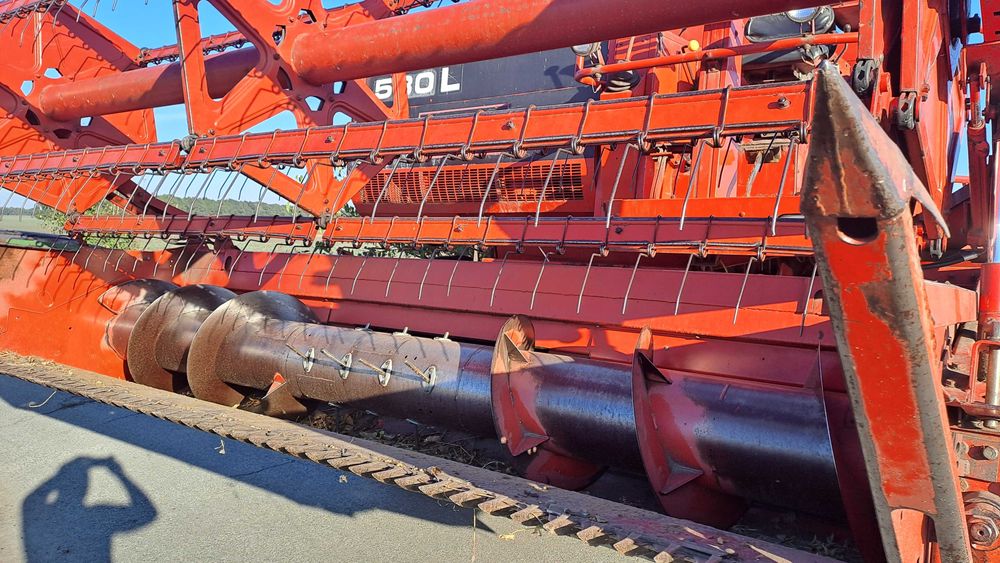 Продам комбаїн Massey Ferguson 530L