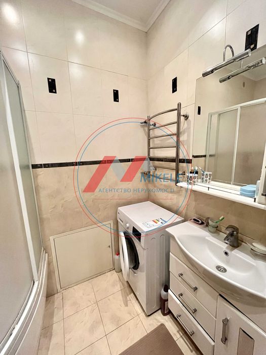 Без% Продаж 3к 70м2 з ремонтом Сталінка 3 пов Лондонська (Пітерська) Єреванська Солом'янка
