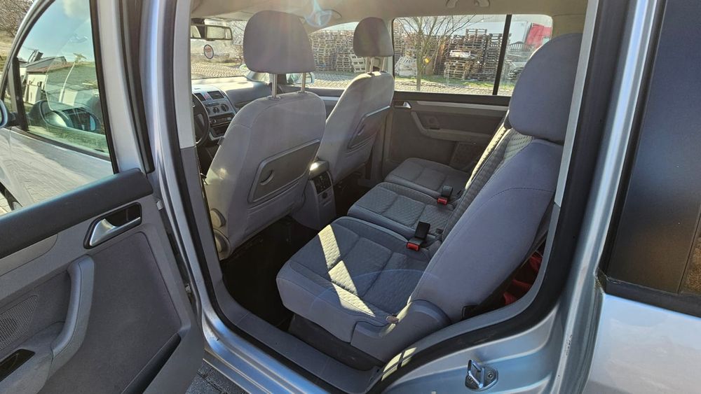 Volkswagen Touran  2008r 1 właściciel Klima ISOFIX Benzyna