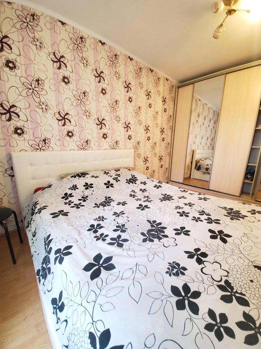 Посуточно уютная квартира возле метро Героев Днепра. Оболонь.