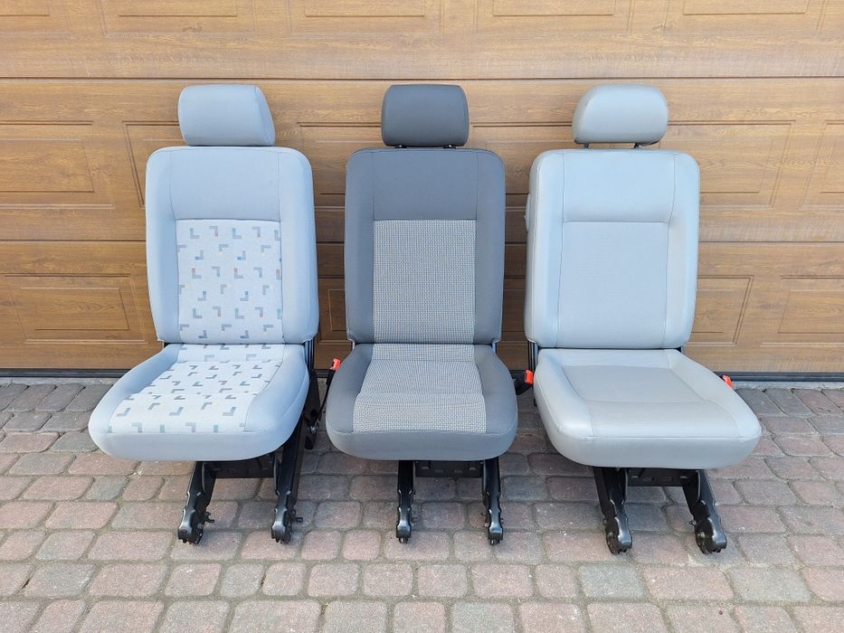 VW T5 T6 Caravelle Koziołek fotel tylny 2 rząd siedzenie LLL Skaja Tim