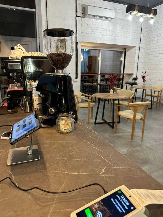 Готовий бізнес: продаж затишної кав’ярні з обладнанням