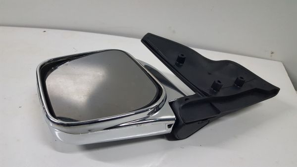 Retrovisor / espelho esquerdo MITSUBISHI Pajero I (L04_G, L14_G)