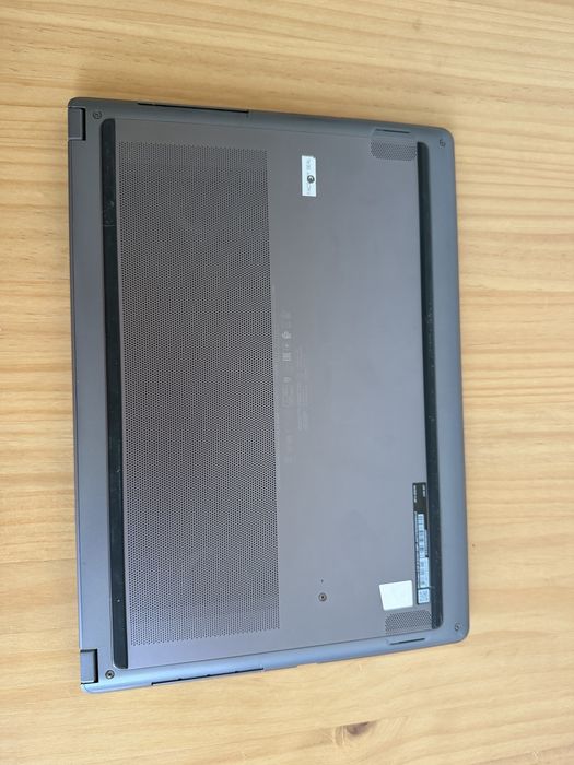 Laptop MSI Creator Z16P B12UGST