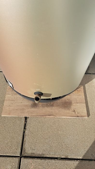 Bomba de calor 300 ltr avariada. Marca proteu
Sofreu sucção e rebentou