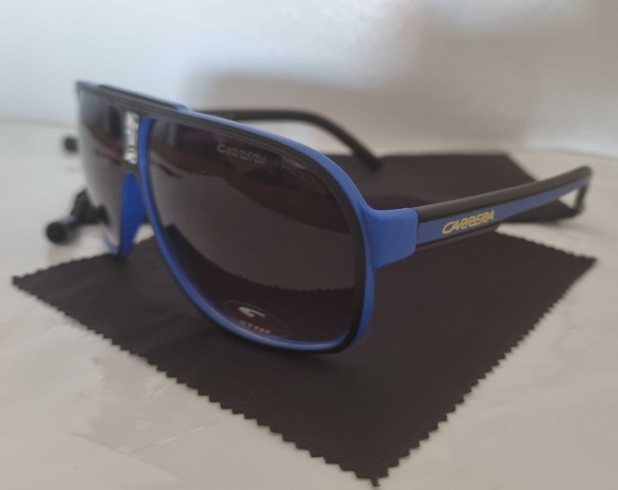 30€ - Óculos de sol Carrera Grand Prix - 3 cores disponíveis