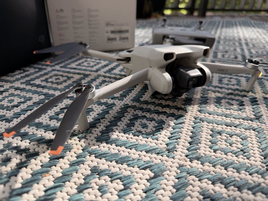 Dron DJI Mini 3 na gwarancji + ubezpieczenie DJI Care