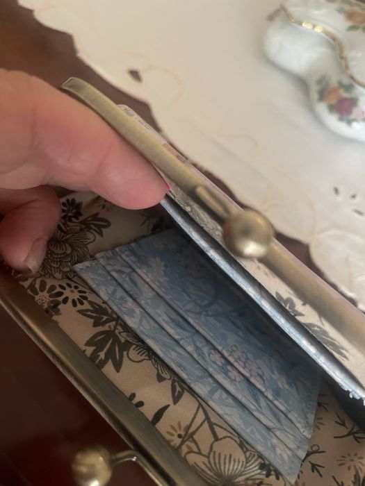 Carteira nova de senhora