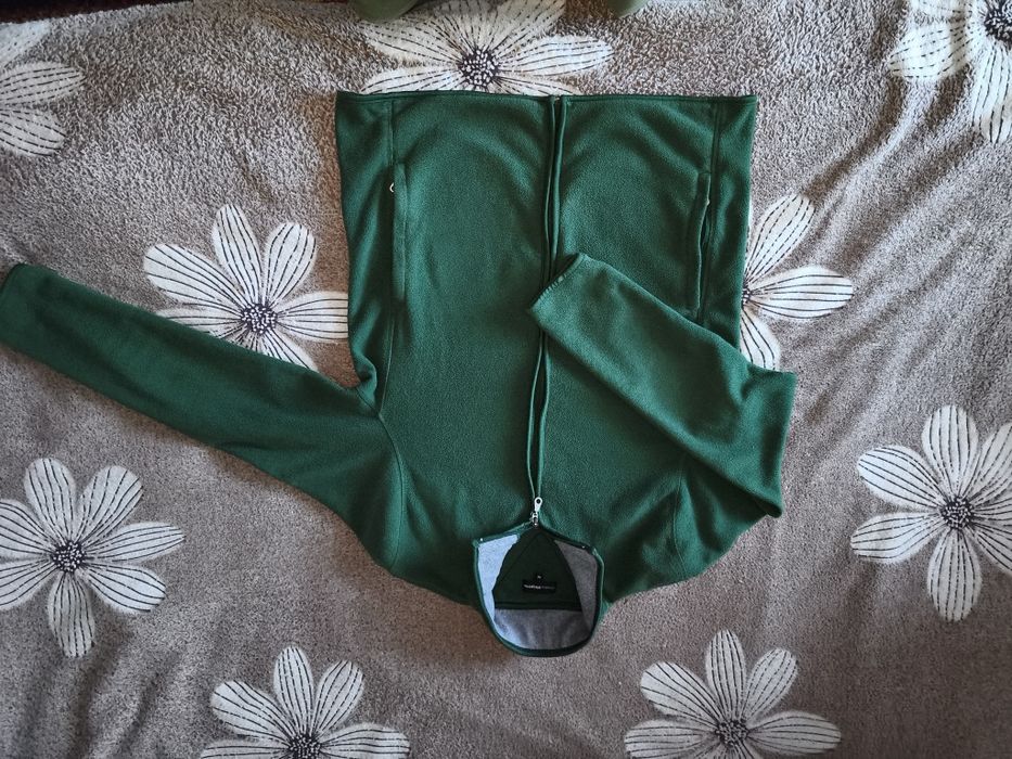 Брендовая фліска Charles Vögele р.48 (М) Швейцарія