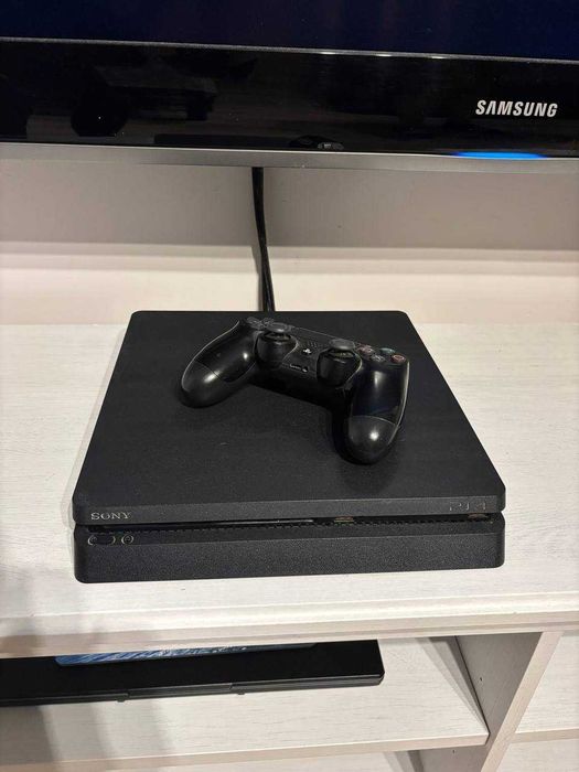 Konsola PS4 Slim PlayStation 1TB