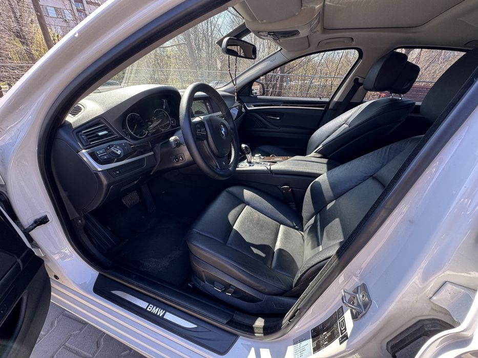 BMW 5 Series 2013 VIN WBAXG3105DDW44227 фото оголошення 9 з 17