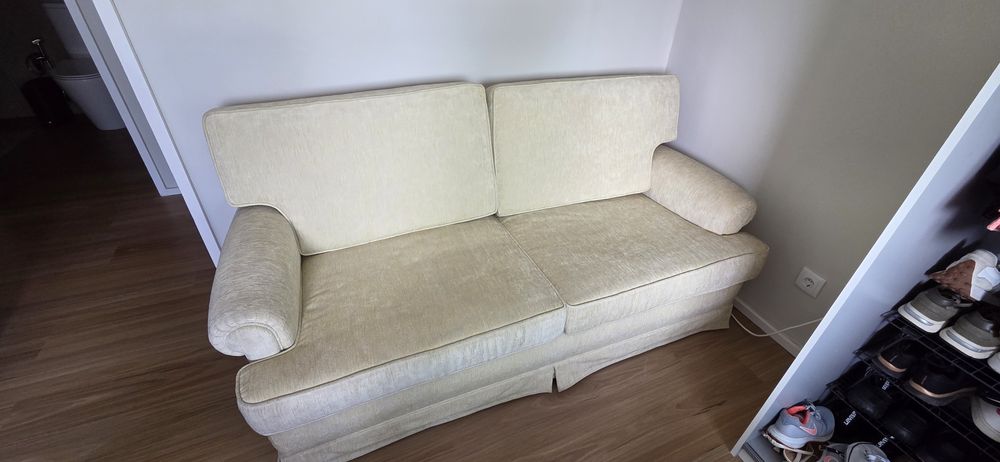 Sofá 3 lugares como novo