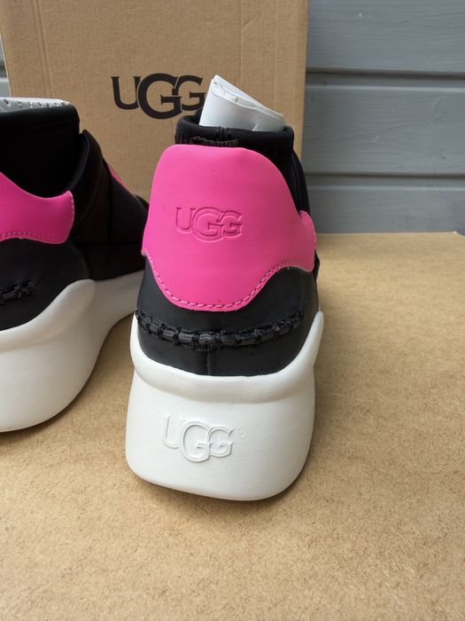 Nowe sneakersy UGG wsuwane buty damskie 38