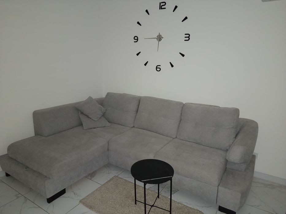 Сдаю 2 ком 95 кв-л