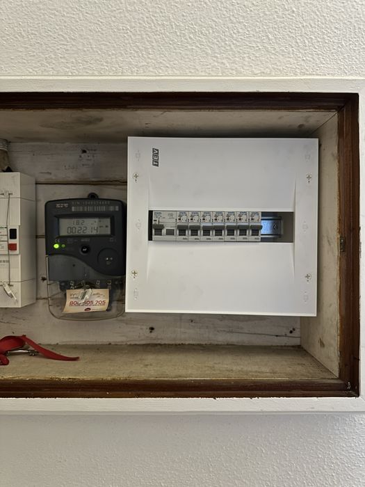 Eletricista trabalhos