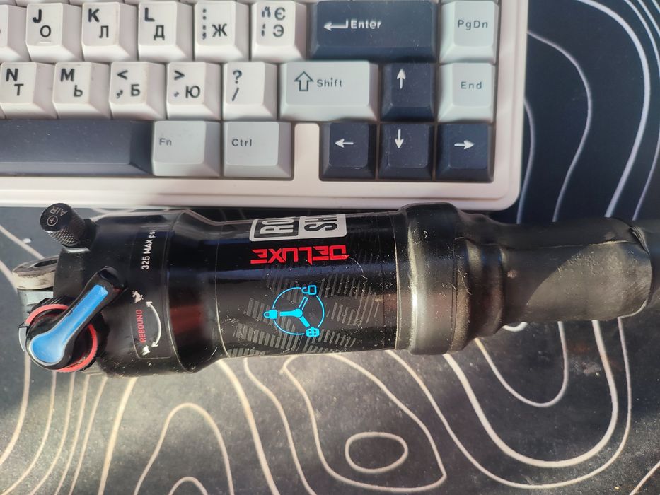амортизатор rockshox Deluxe  21см