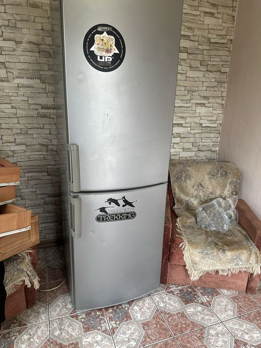 Холодильник Whirlpool