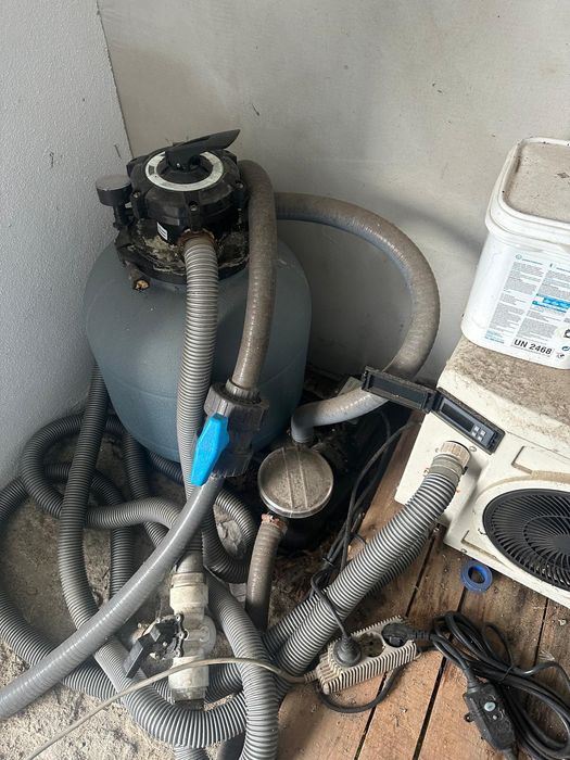 Piscina com bomba calor