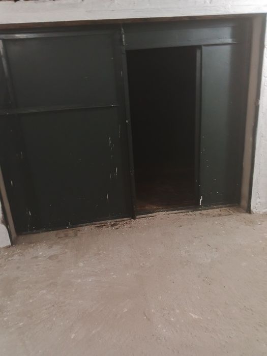 Продам гараж,Крошня,Г/К Простір