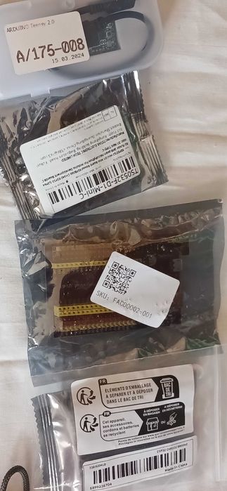 ESP32 + Teensy 2.0 | WiFi / Arduino Dev Board