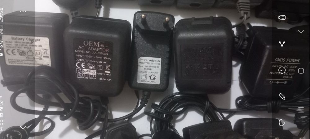 Зарядні пристрої вага 10кг всі одним лотом ,блоки питания 10кг