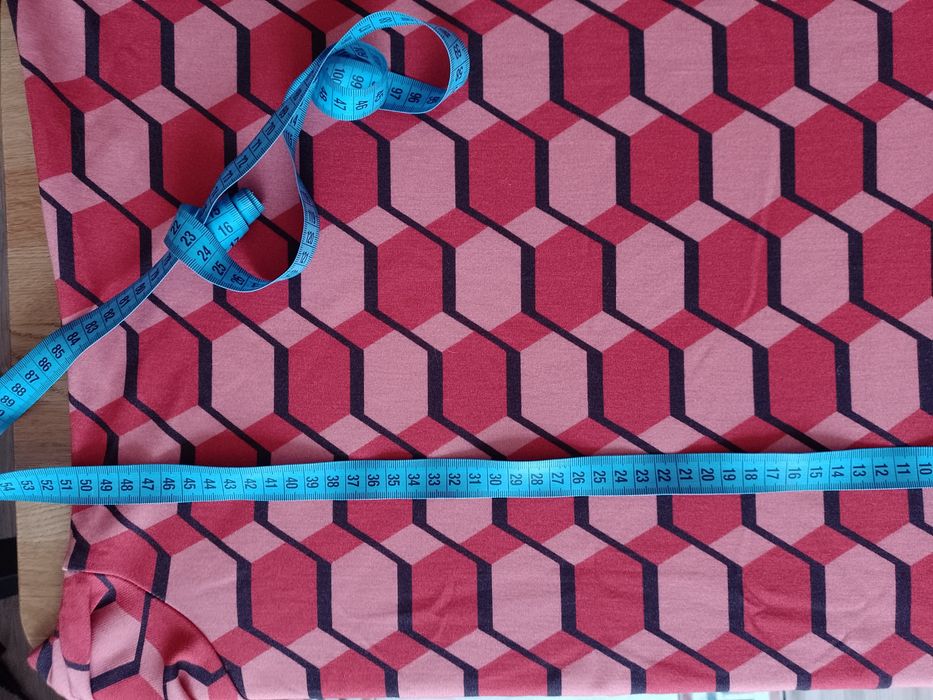 Sukienka sportowa Bialcon