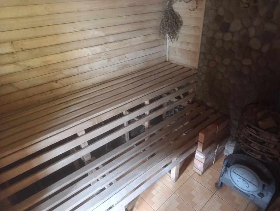 ВІДПОЧИНОК В КАРПАТАХ(здається будинок з басейном,чаном,сауна)