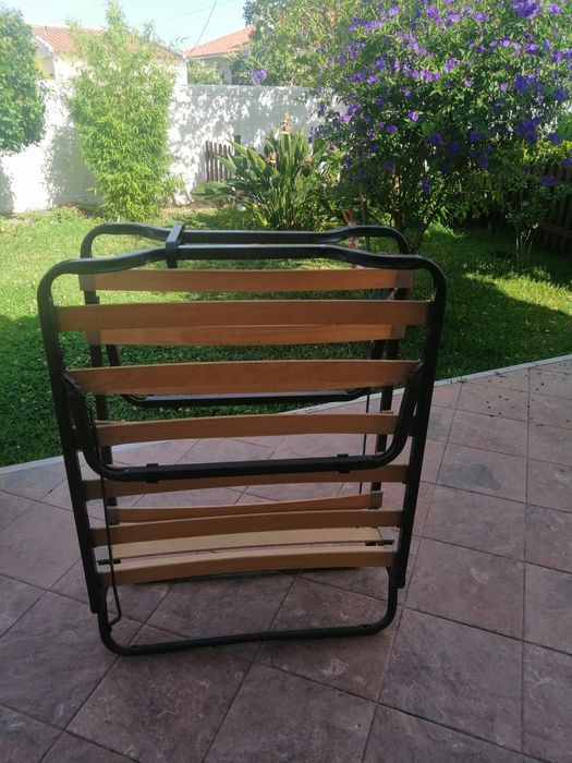 vendo estrado de ripas para desocupar