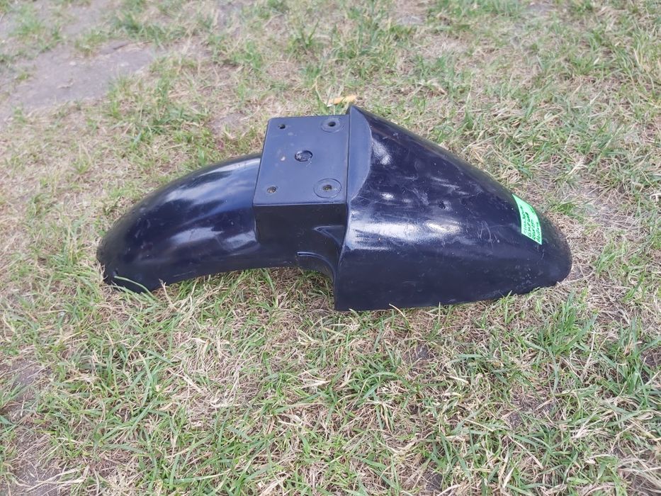 Suzuki gsx-r 400 blotnik przód