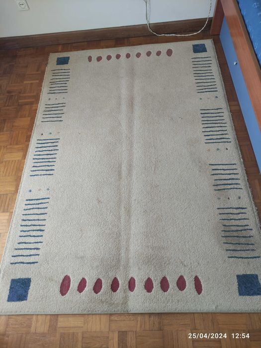 Tapete bege 195 cm x 135 cm
