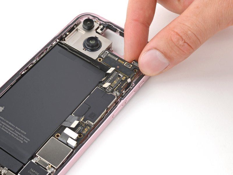 Материнська плата для iPhone