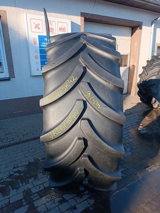 650/65R42 Vredestein Traxion 65