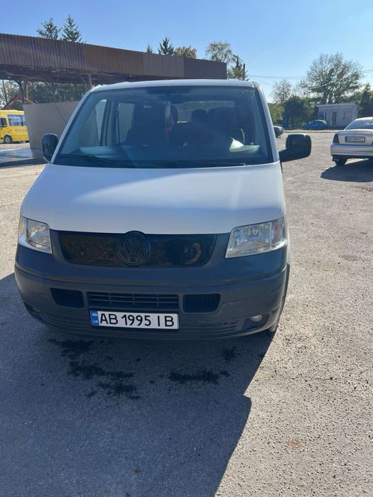 Продам машину в хорошому стані всі петання по телефону 0987578152