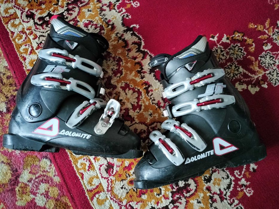 Buty narciarskie Dolomite rozmiar 37 __ 24cm