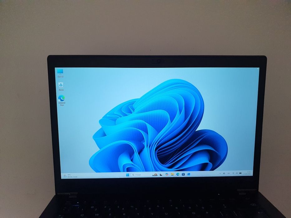 thinkpad t480s i7 8650u 16/512