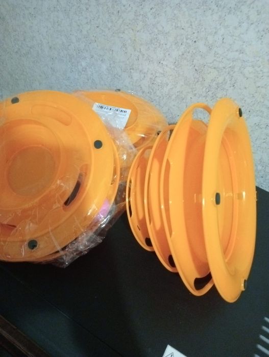 Пирамида, игрушки для котиков