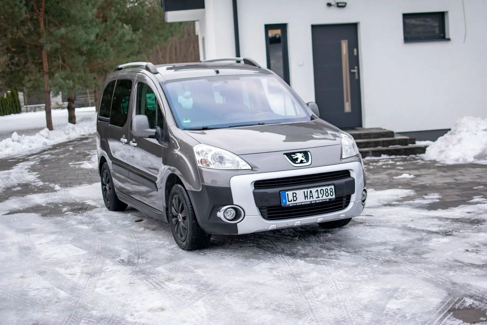 Peugeot Partner 1,6 Benzyna Hak Klima   Opłaty