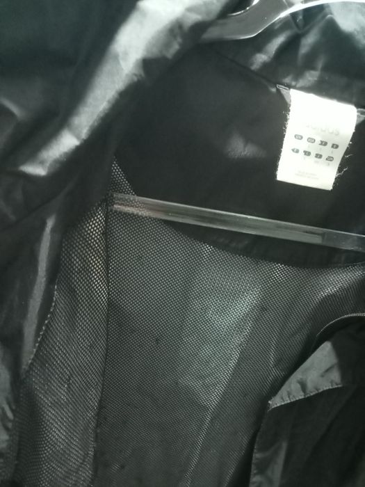 Kurtka wiatrowa Adidas L