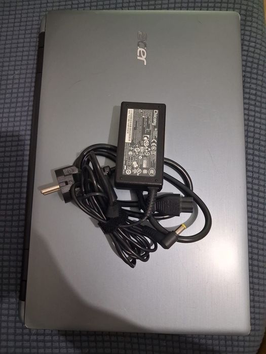 Acer Aspire E15 – SSD 256GB + 8GB RAM + Carregador