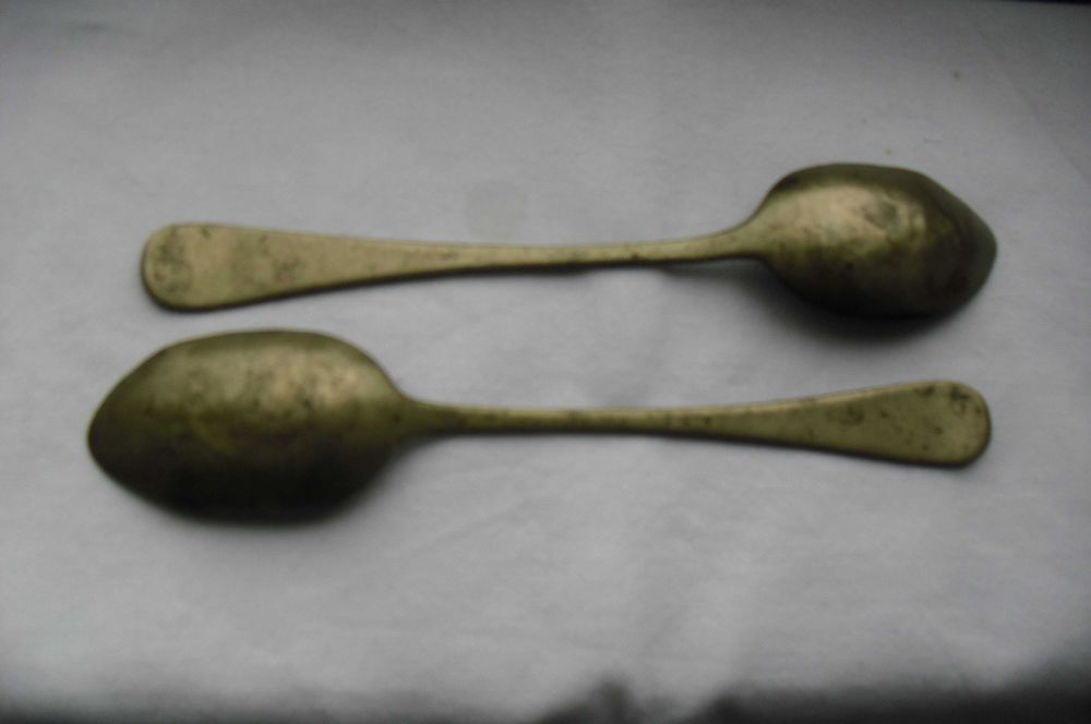 Colheres pequenas velharias