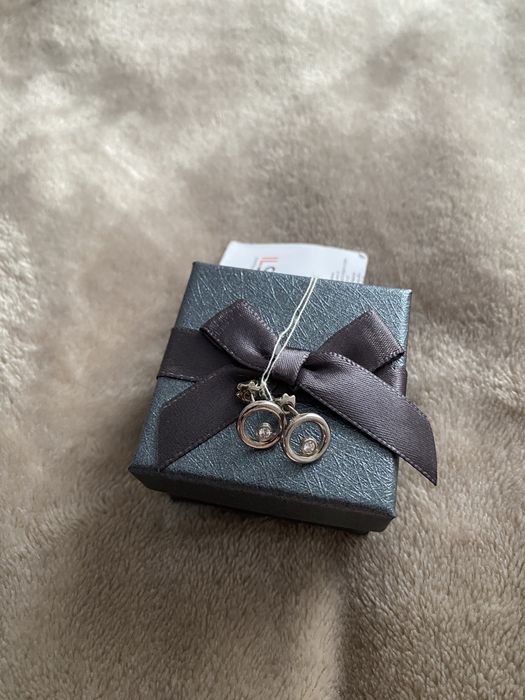 Срібні серкжки гвоздики