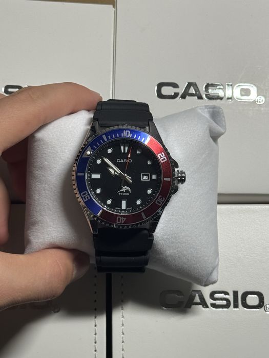 Чоловічий годинник CASIO DURO MARLIN / Статус / Різні варіації