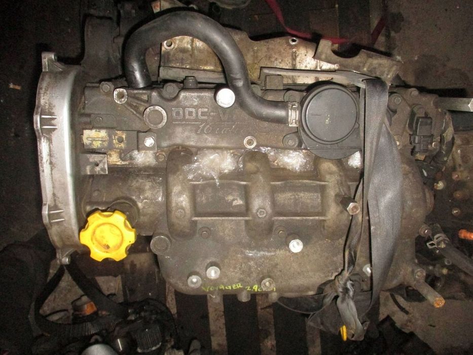 Chrysler Voyager 2003 Silniki kompletne