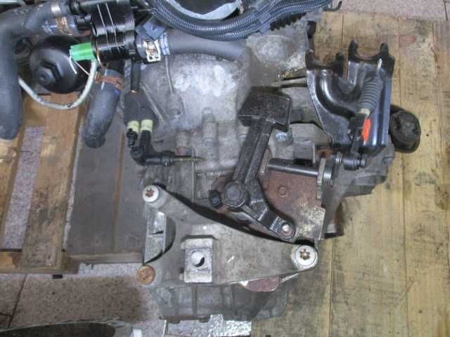 Caixa velocidades Ford Focus e C-Max 1.6TDCI 3M5R7002YF