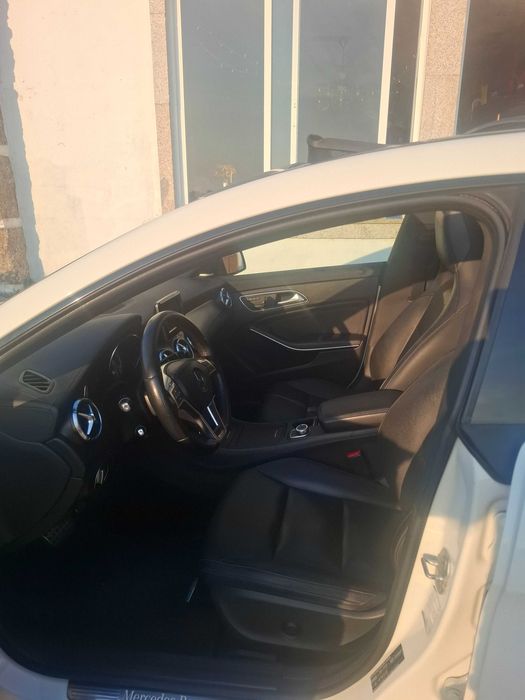 Mercedez benz cla 220cdi pack AMG