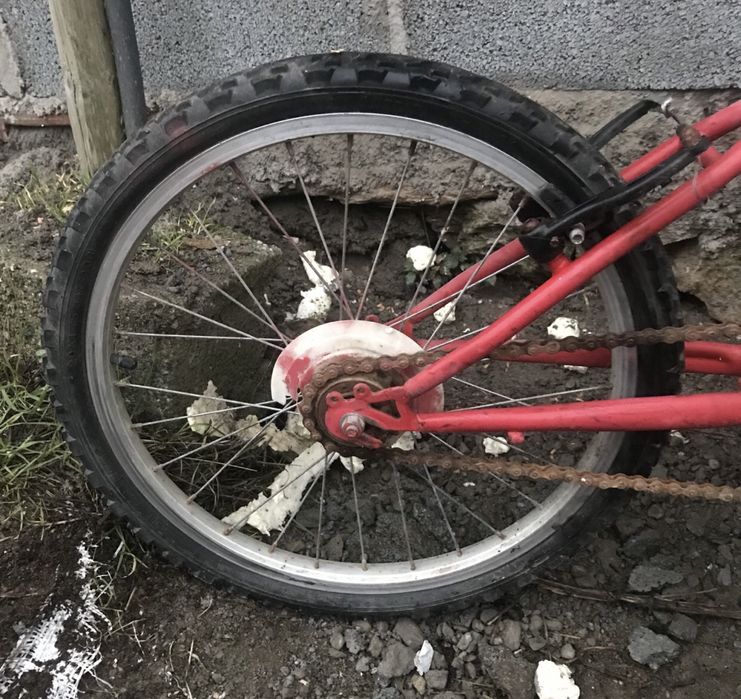 Vendo bicicleta  ( BMX )